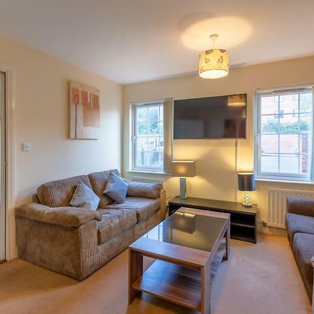 Newcastle City Centre Spacious Town House Free Parking And Wifi Ngoại thất bức ảnh